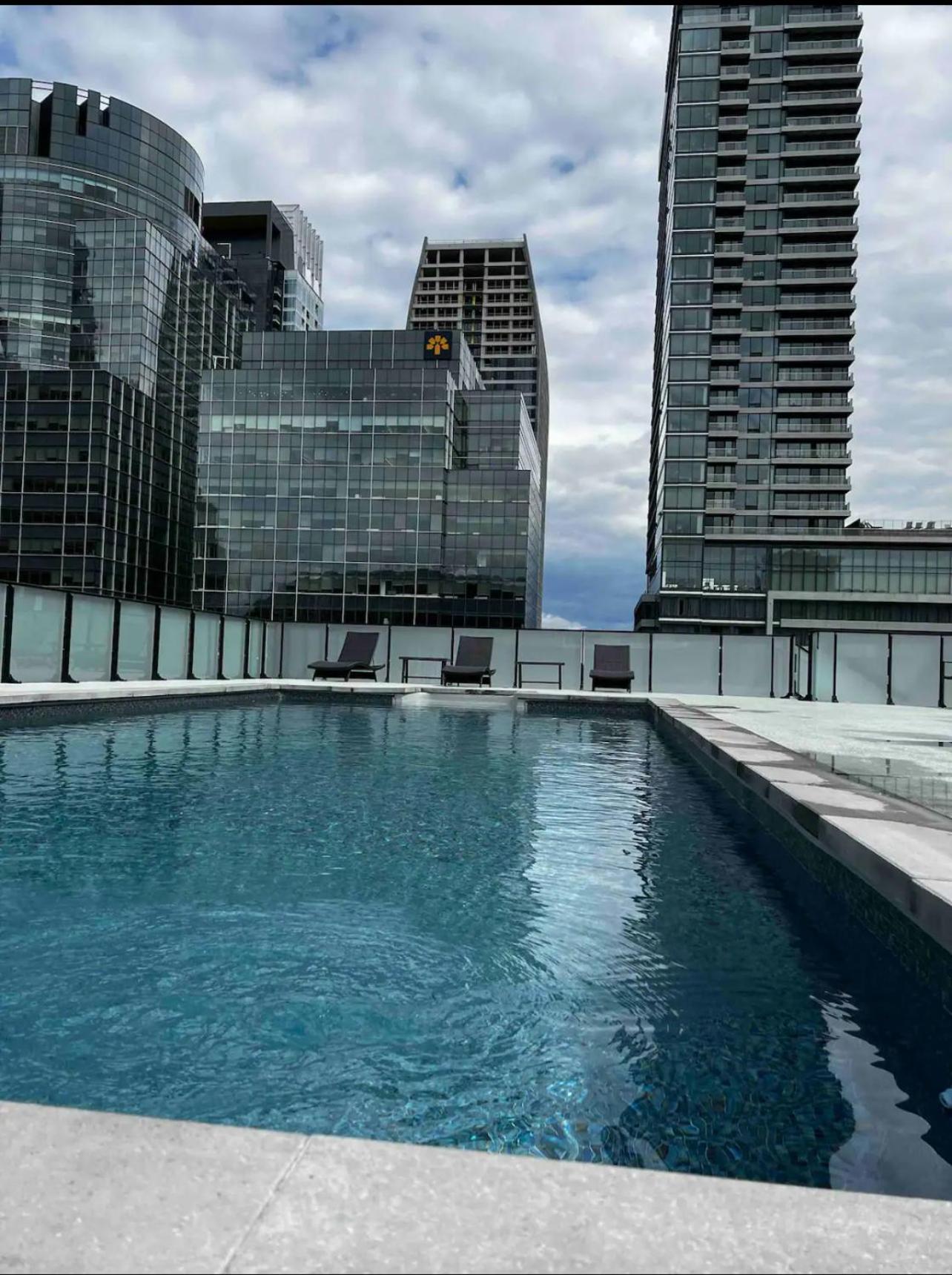 Condo In The Heart Of Downtown Montréal Exterior foto